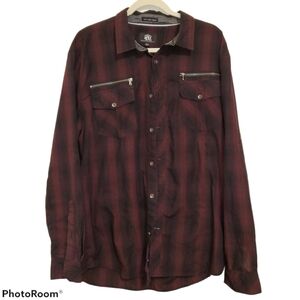 Rock & Republic Men's Black/Red Button Down 267